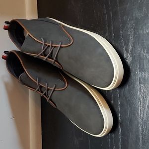 Tommy Hilfiger Chukka Boots Grey/Brown Size 11.5